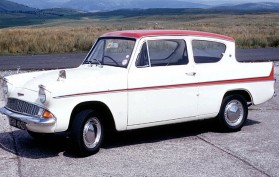 Ford Anglia 123E Super