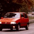 Fiat Uno Punainen